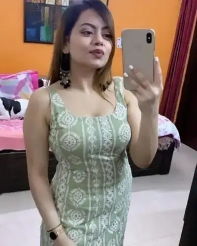 Call Girl in Dharapuram